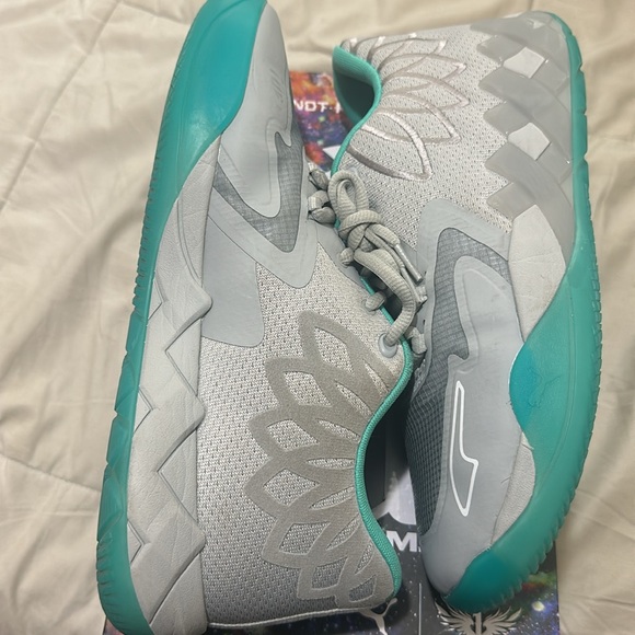 Men’s Puma Lamello Ball 1 low basketball shoe - Picture 3 of 6